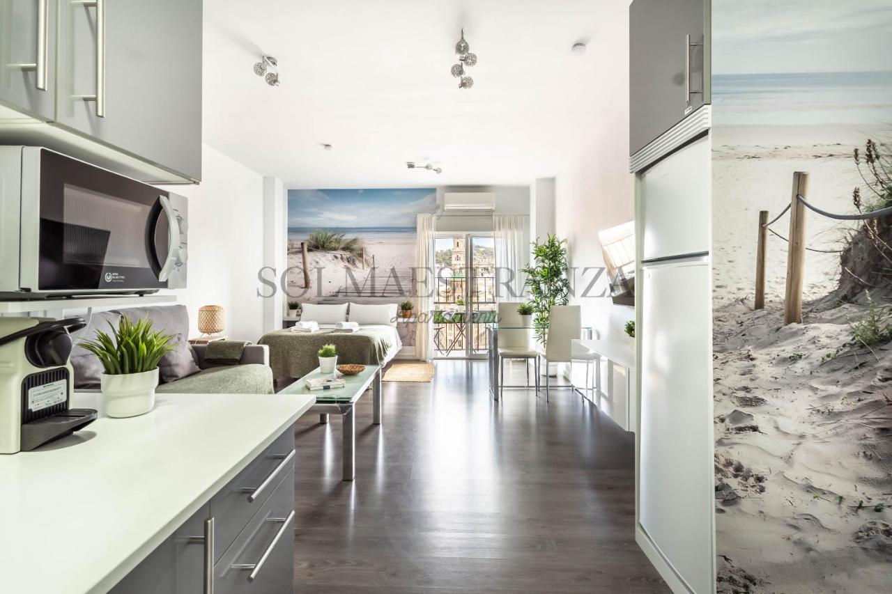 Atarazanas Apartment By Sol Maestranza Малага Екстериор снимка